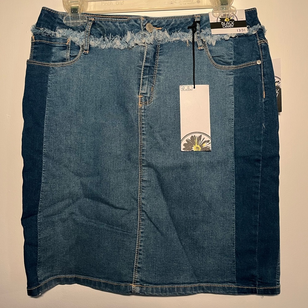 TWO TONE DENIM MINI SKIRT